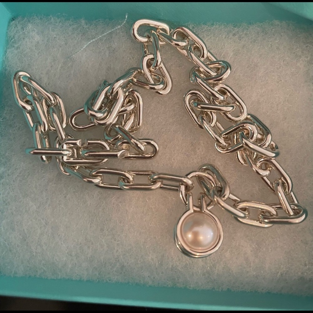 Tiffany & Co. Freshwater Pearl Bracelet